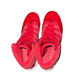 Nike Jordan Men’s Max Aura Red High Top Size 12 Basketball Shoes CQ9451-600